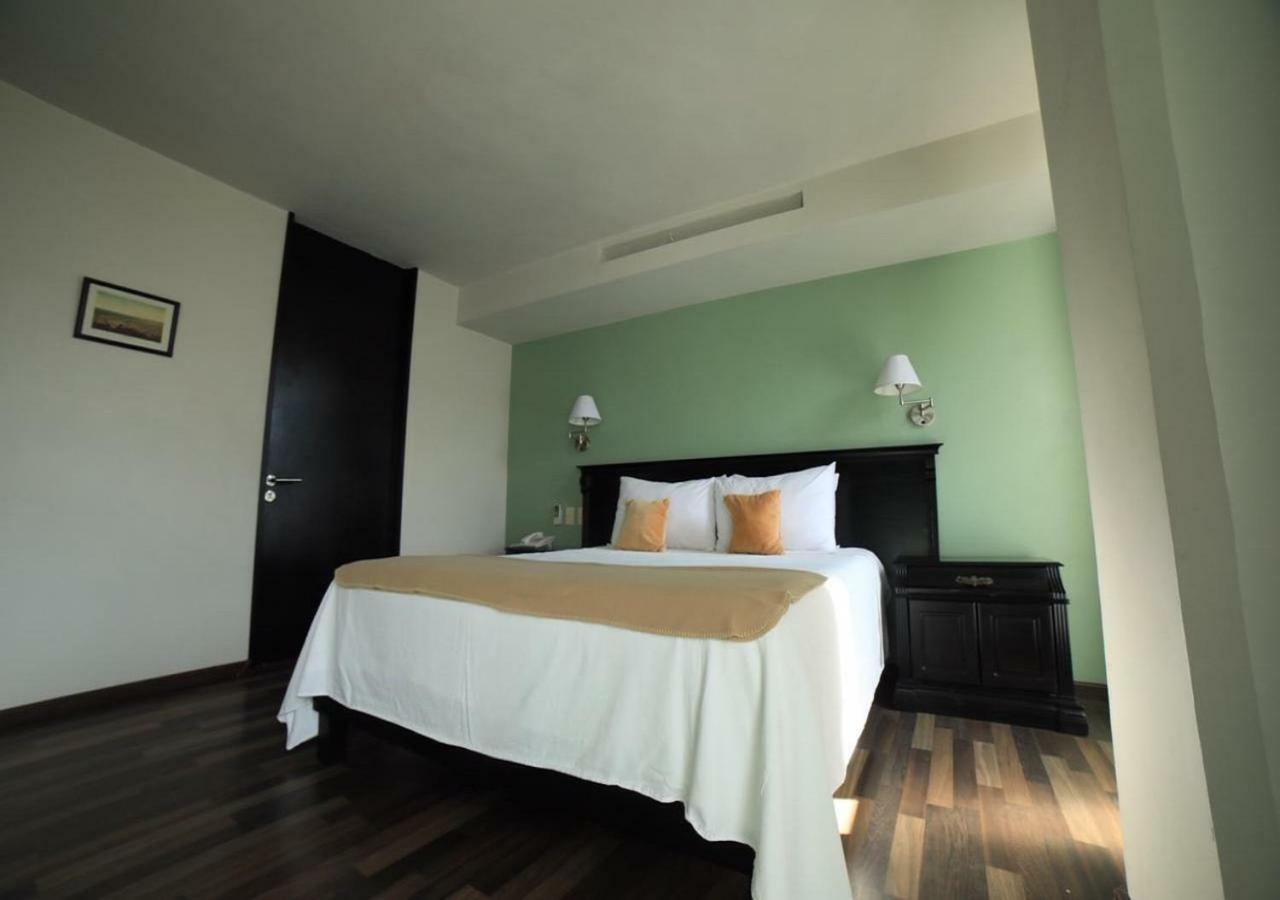 Lusitania Suites Orizaba  Exterior photo